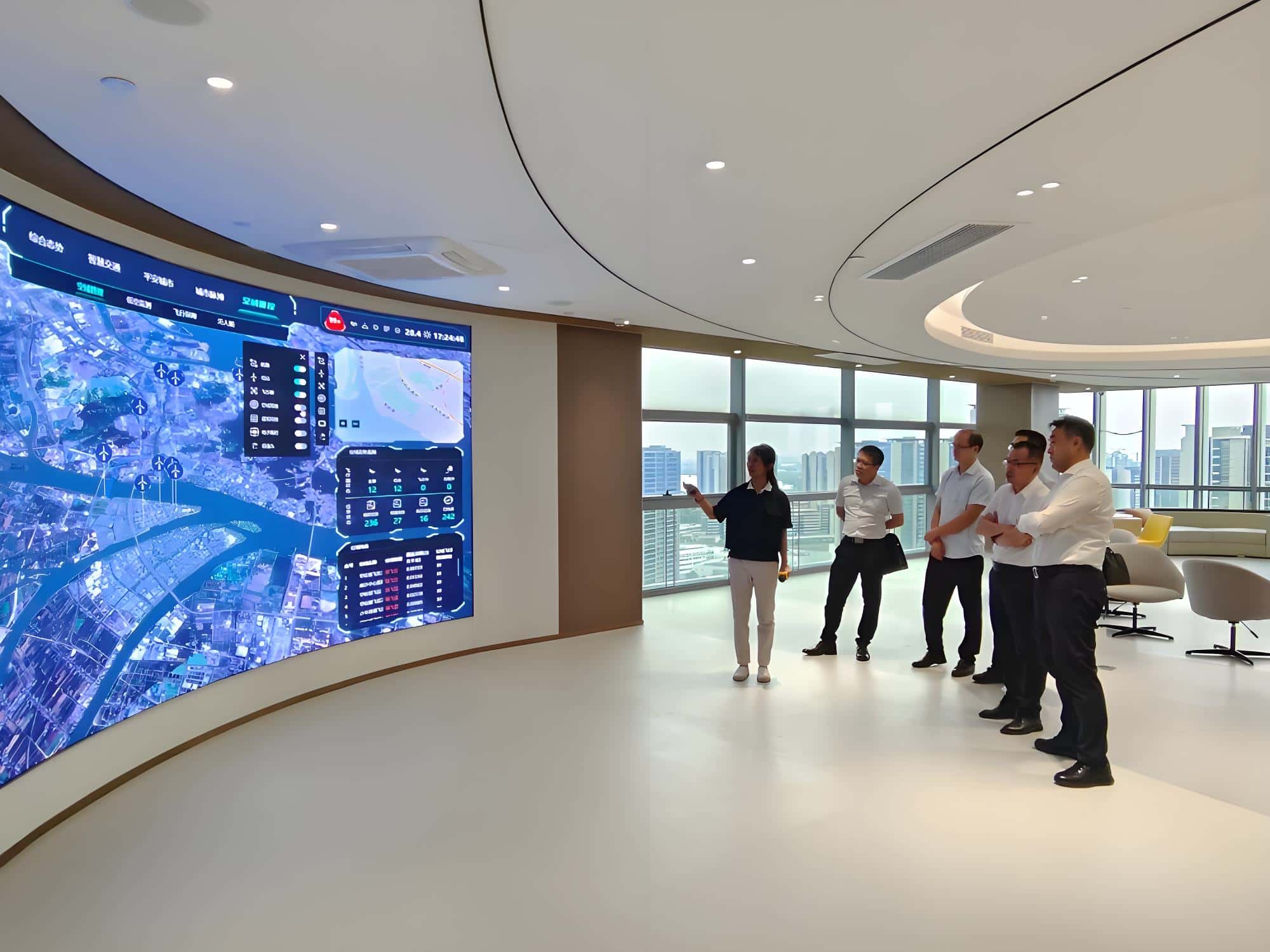 广州市发展改革委赋能大湾区国先中心三大体系建设